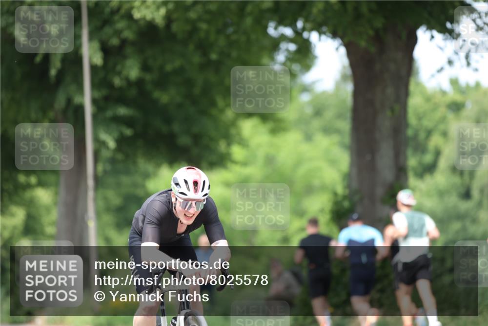 15.06.2025 - 7 Türme Triathlon Yannick Fuchs http://msf.ph/oto/8025578 15.06.2025 13:40:05 Radfahren 607, 948 meine-sportfotos.de