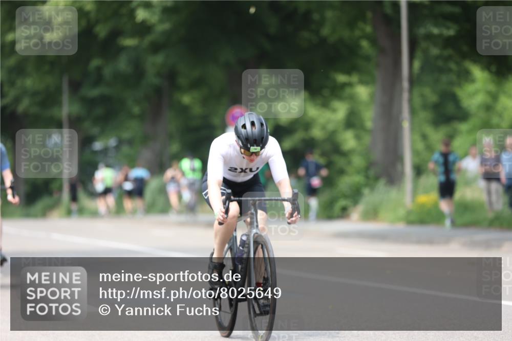 15.06.2025 - 7 Türme Triathlon Yannick Fuchs http://msf.ph/oto/8025649 15.06.2025 13:40:24 Radfahren 757, 1005 meine-sportfotos.de