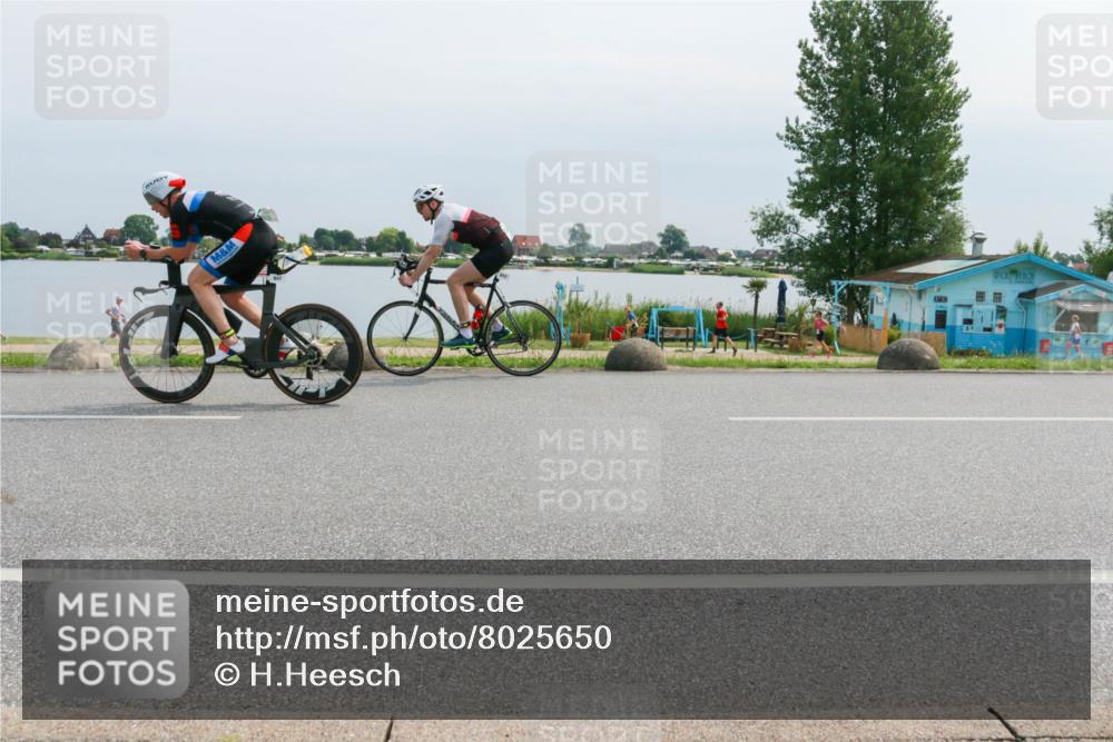 21.06.2025 - 27. Vierlanden-Triathlon H.Heesch http://msf.ph/oto/8025650 15.06.2025 11:17:22 Radfahren 672, 782, 847 meine-sportfotos.de