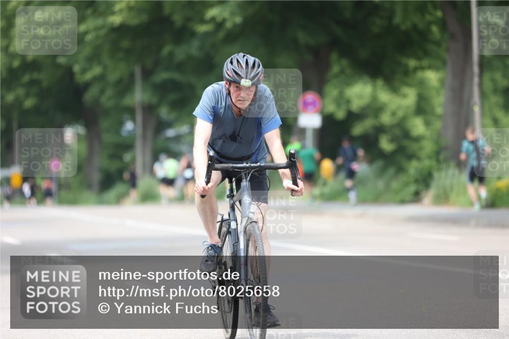 15.06.2025 - 7 Türme Triathlon Yannick Fuchs http://msf.ph/oto/8025658 15.06.2025 13:40:26 Radfahren 1005 meine-sportfotos.de