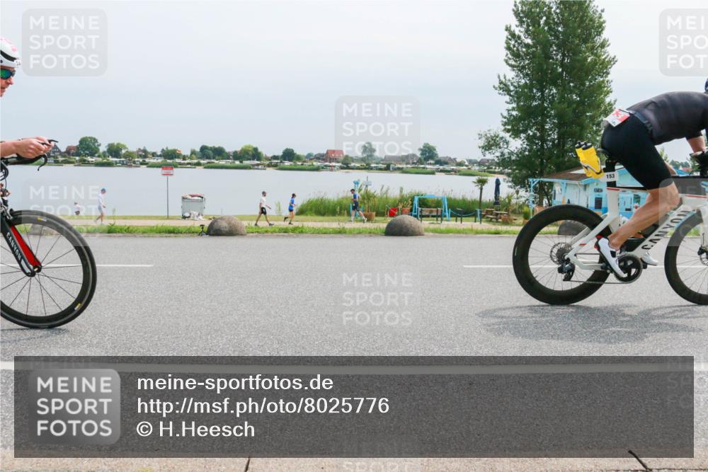 21.06.2025 - 27. Vierlanden-Triathlon H.Heesch http://msf.ph/oto/8025776 15.06.2025 11:17:49 Radfahren 7, 148, 153, 720, 947 meine-sportfotos.de