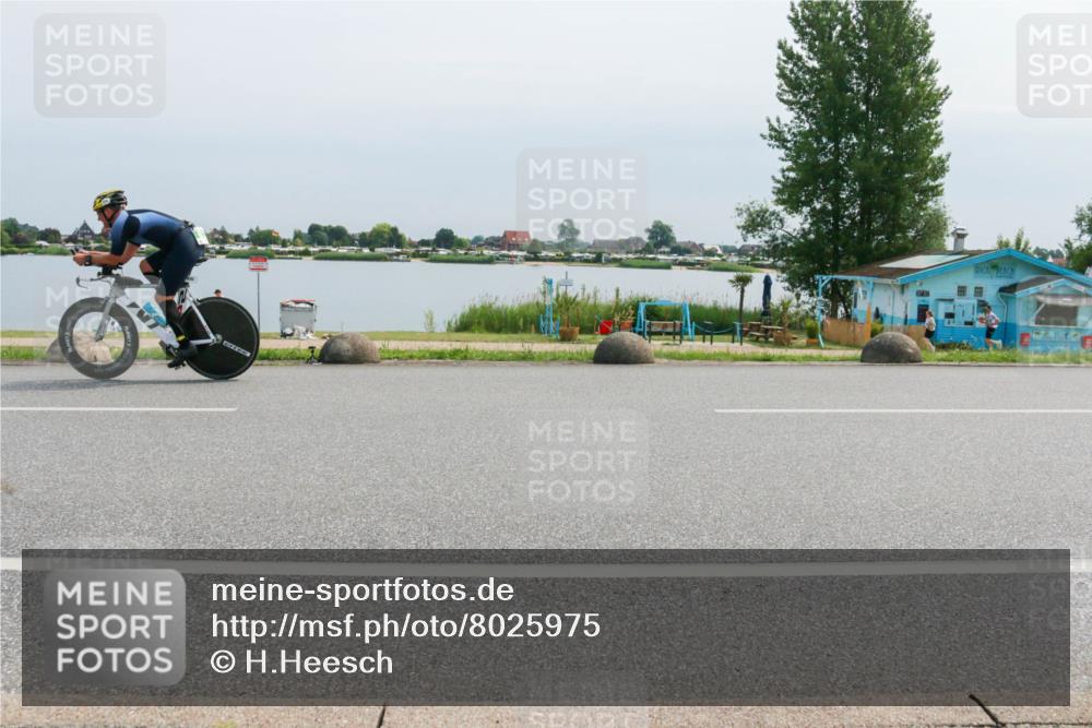 21.06.2025 - 27. Vierlanden-Triathlon H.Heesch http://msf.ph/oto/8025975 15.06.2025 11:18:35 Radfahren 236, 836 meine-sportfotos.de
