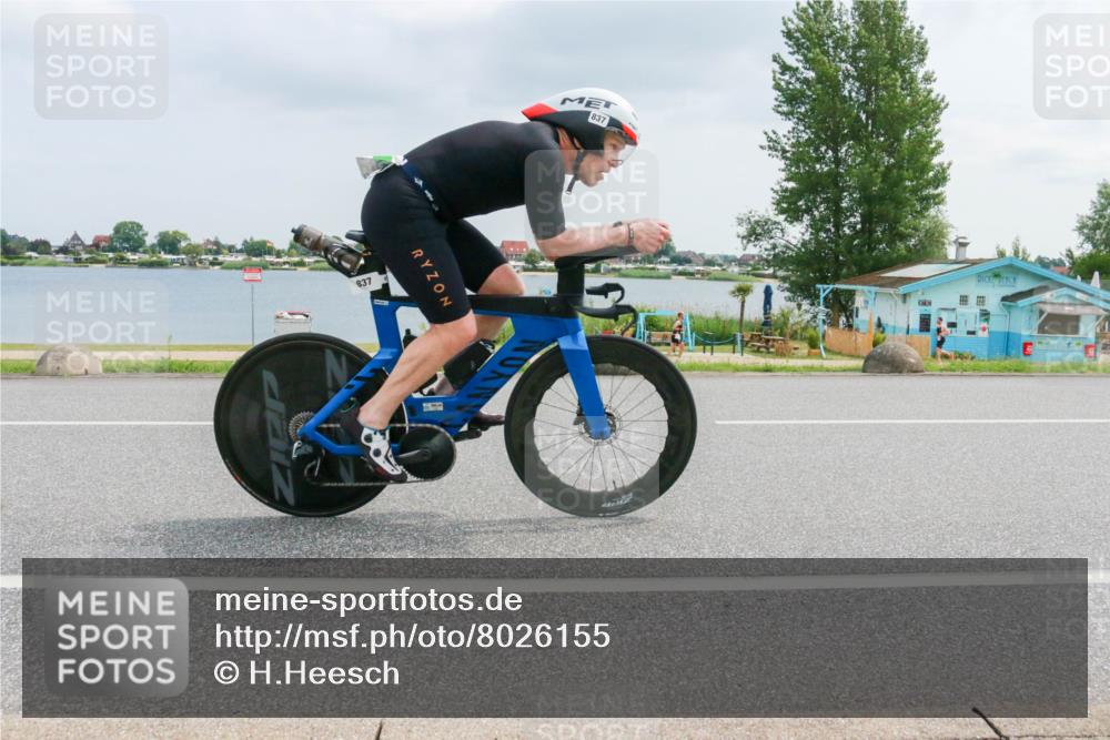 21.06.2025 - 27. Vierlanden-Triathlon H.Heesch http://msf.ph/oto/8026155 15.06.2025 12:10:41 Radfahren 685, 837 meine-sportfotos.de