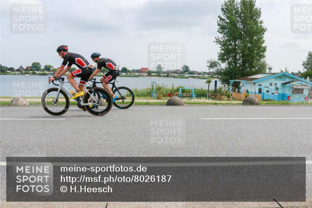 21.06.2025 - 27. Vierlanden-Triathlon H.Heesch http://msf.ph/oto/8026187 15.06.2025 12:10:53 Radfahren 933, 1019, 1020, 1021, 1022, 1023 meine-sportfotos.de
