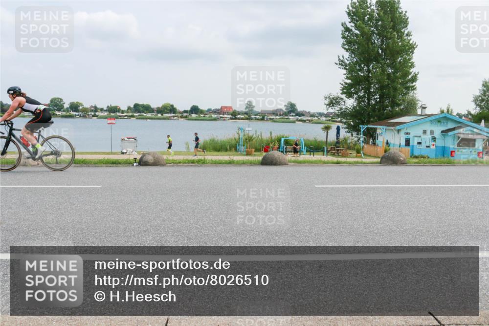 21.06.2025 - 27. Vierlanden-Triathlon H.Heesch http://msf.ph/oto/8026510 15.06.2025 12:13:04 Radfahren  meine-sportfotos.de