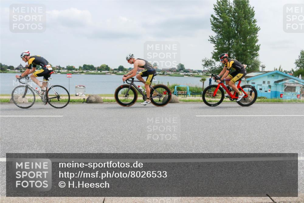 21.06.2025 - 27. Vierlanden-Triathlon H.Heesch http://msf.ph/oto/8026533 15.06.2025 12:13:26 Radfahren 1034, 1035, 1036, 1037, 1038 meine-sportfotos.de