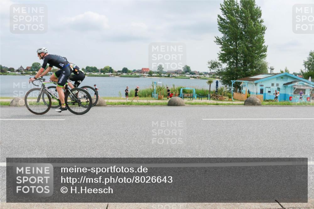 21.06.2025 - 27. Vierlanden-Triathlon H.Heesch http://msf.ph/oto/8026643 15.06.2025 12:14:20 Radfahren 741, 942, 1029, 1030, 1031, 1032, 1033 meine-sportfotos.de