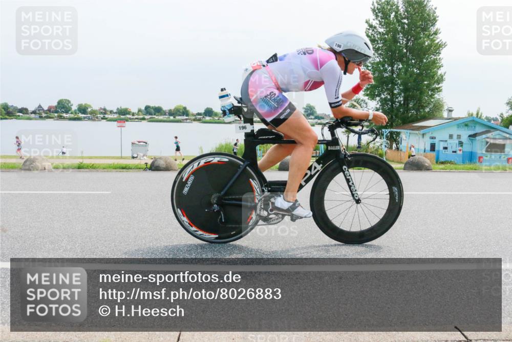 21.06.2025 - 27. Vierlanden-Triathlon H.Heesch http://msf.ph/oto/8026883 15.06.2025 11:19:47 Radfahren 196, 835 meine-sportfotos.de