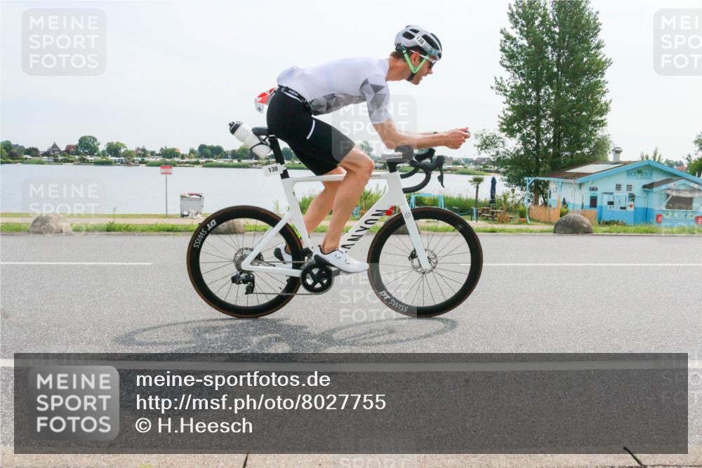 15.06.2025 - 27. Vierlanden-Triathlon H.Heesch http://msf.ph/oto/8027755 15.06.2025 10:28:35 Radfahren 138, 519, 532, 535, 569 meine-sportfotos.de