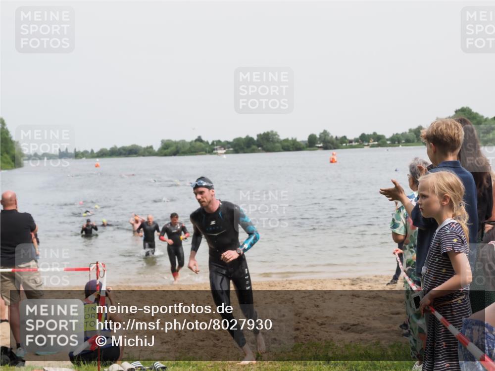 21.06.2025 - 27. Vierlanden-Triathlon MichiJ http://msf.ph/oto/8027930 15.06.2026 10:58:23 Schwimmen 643, 710, 741, 769 meine-sportfotos.de