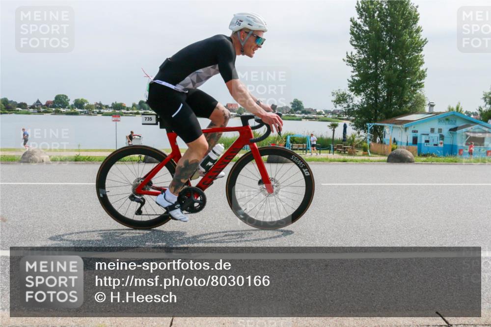 21.06.2025 - 27. Vierlanden-Triathlon H.Heesch http://msf.ph/oto/8030166 15.06.2025 11:30:16 Radfahren 735, 736, 930, 940, 973 meine-sportfotos.de