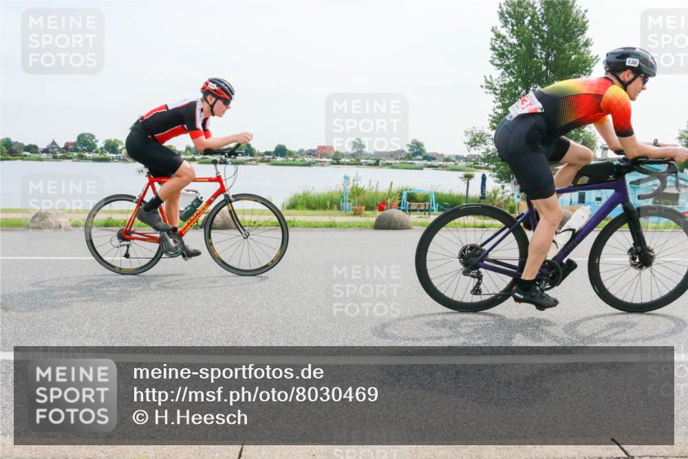 15.06.2025 - 27. Vierlanden-Triathlon H.Heesch http://msf.ph/oto/8030469 15.06.2025 10:33:33 Radfahren 130, 208, 314, 329 meine-sportfotos.de