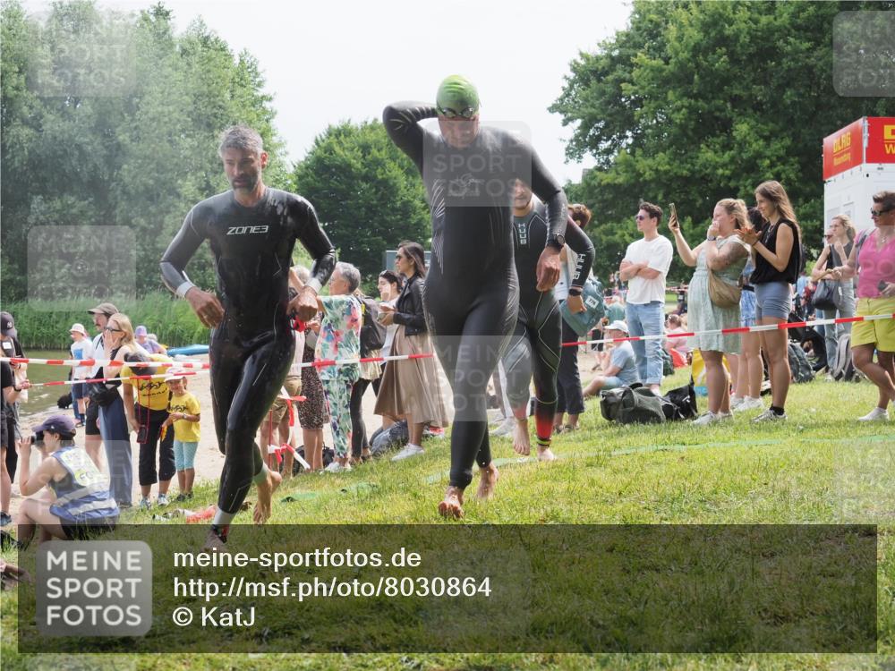 15.06.2025 - 27. Vierlanden-Triathlon KatJ http://msf.ph/oto/8030864 15.06.2025 11:08:34 Schwimmen 719, 750, 820, 835, 836, 845, 863 meine-sportfotos.de