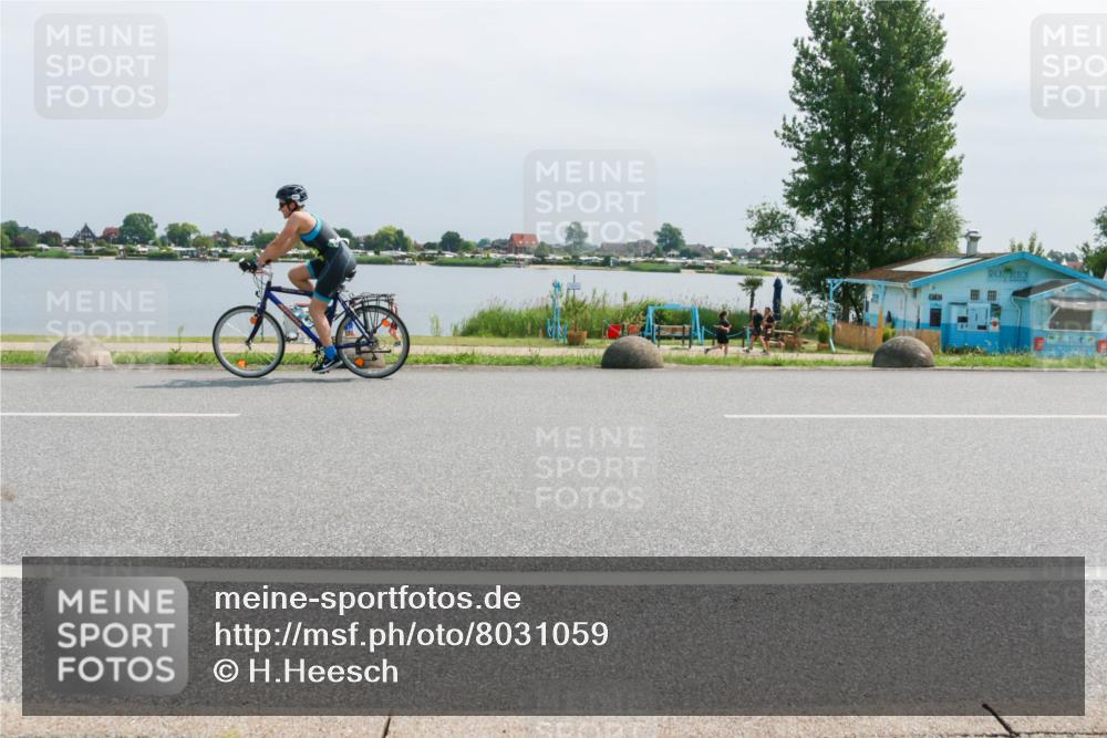 21.06.2025 - 27. Vierlanden-Triathlon H.Heesch http://msf.ph/oto/8031059 15.06.2025 11:32:10 Radfahren 144, 892 meine-sportfotos.de