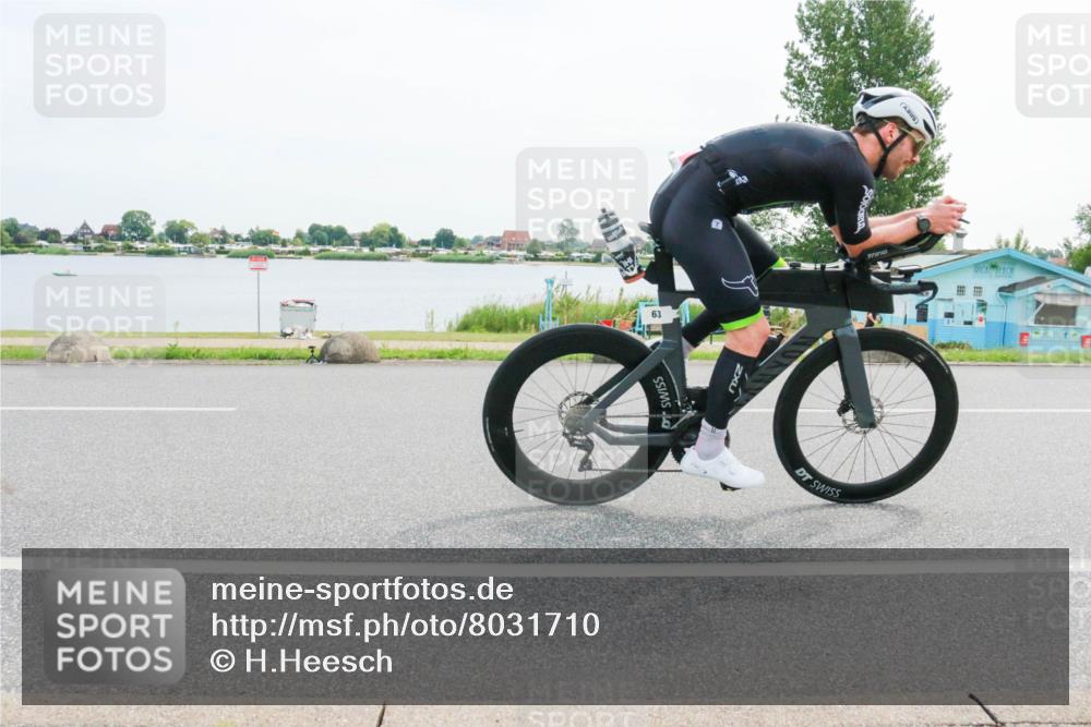 15.06.2025 - 27. Vierlanden-Triathlon H.Heesch http://msf.ph/oto/8031710 15.06.2025 10:37:27 Radfahren 63 meine-sportfotos.de
