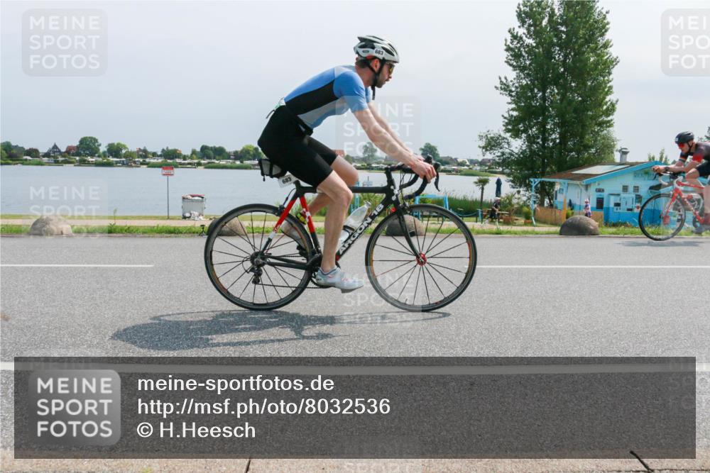 21.06.2025 - 27. Vierlanden-Triathlon H.Heesch http://msf.ph/oto/8032536 15.06.2025 11:37:47 Radfahren 683, 691, 759 meine-sportfotos.de