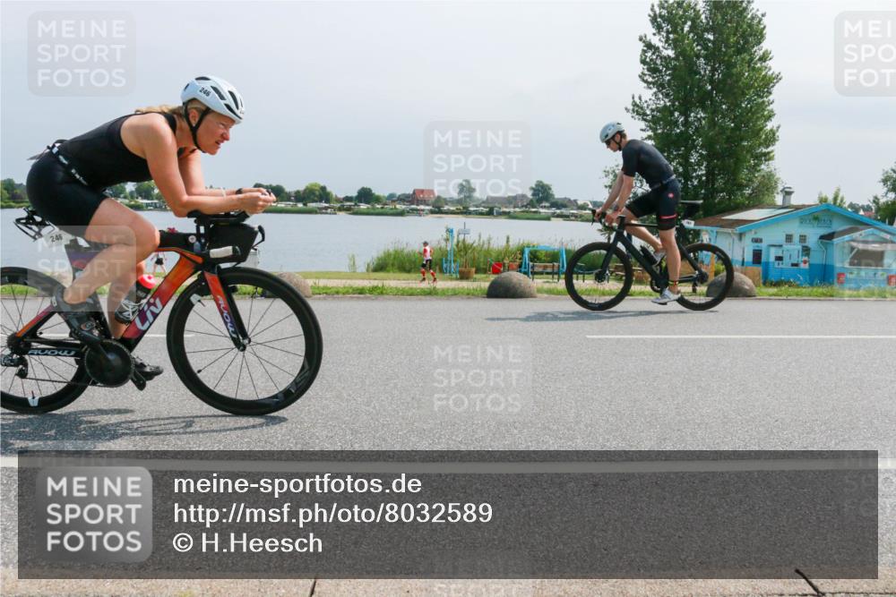 21.06.2025 - 27. Vierlanden-Triathlon H.Heesch http://msf.ph/oto/8032589 15.06.2025 11:38:24 Radfahren 226, 246, 761 meine-sportfotos.de