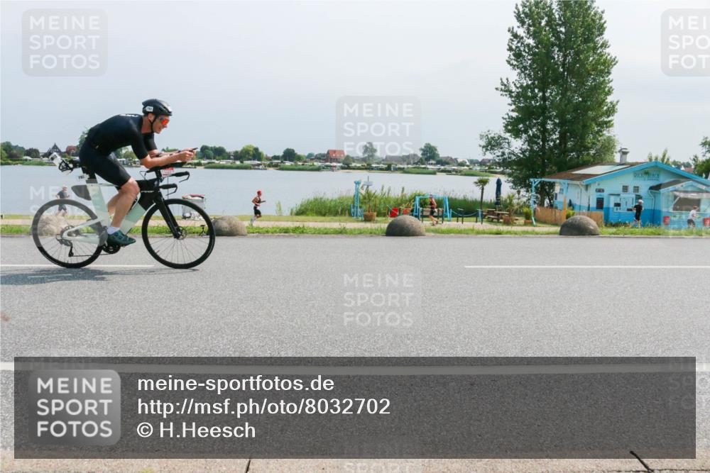 21.06.2025 - 27. Vierlanden-Triathlon H.Heesch http://msf.ph/oto/8032702 15.06.2025 11:38:46 Radfahren 636, 668, 793 meine-sportfotos.de