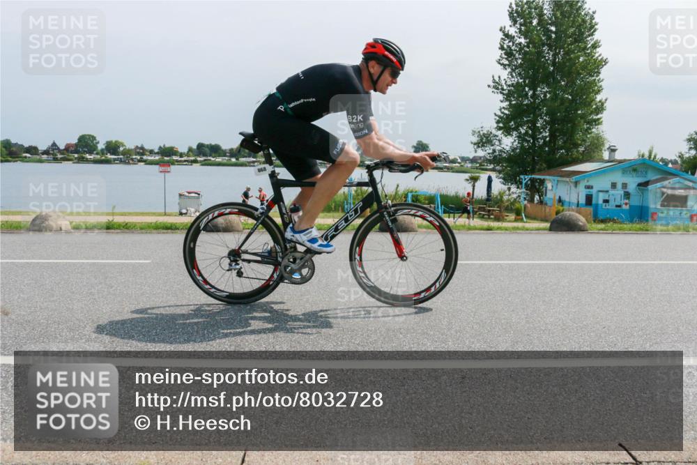 21.06.2025 - 27. Vierlanden-Triathlon H.Heesch http://msf.ph/oto/8032728 15.06.2025 11:38:49 Radfahren 636, 668, 744, 793 meine-sportfotos.de