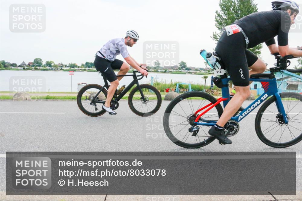 15.06.2025 - 27. Vierlanden-Triathlon H.Heesch http://msf.ph/oto/8033078 15.06.2025 10:41:17 Radfahren 114, 152, 366, 426 meine-sportfotos.de