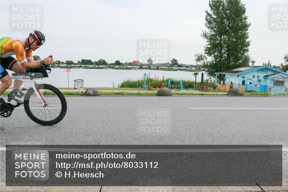 15.06.2025 - 27. Vierlanden-Triathlon H.Heesch http://msf.ph/oto/8033112 15.06.2025 10:41:19 Radfahren 114, 366, 426 meine-sportfotos.de