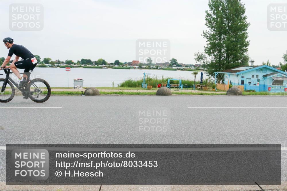 15.06.2025 - 27. Vierlanden-Triathlon H.Heesch http://msf.ph/oto/8033453 15.06.2025 10:41:45 Radfahren 22, 45, 93, 172, 205 meine-sportfotos.de
