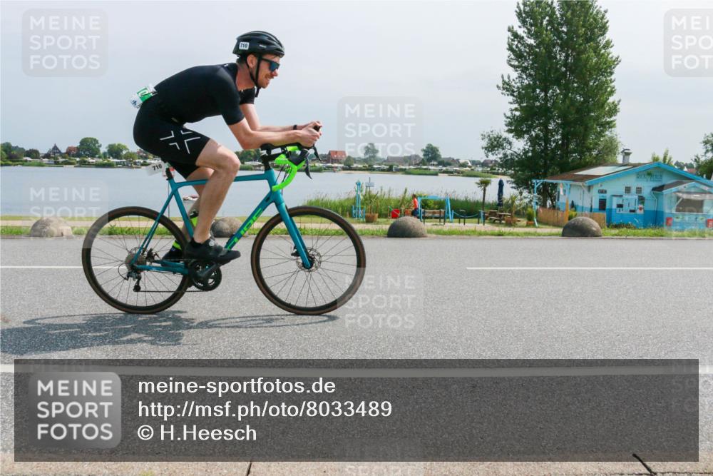 21.06.2025 - 27. Vierlanden-Triathlon H.Heesch http://msf.ph/oto/8033489 15.06.2025 11:40:32 Radfahren 206, 647, 694, 707, 710, 740, 760 meine-sportfotos.de