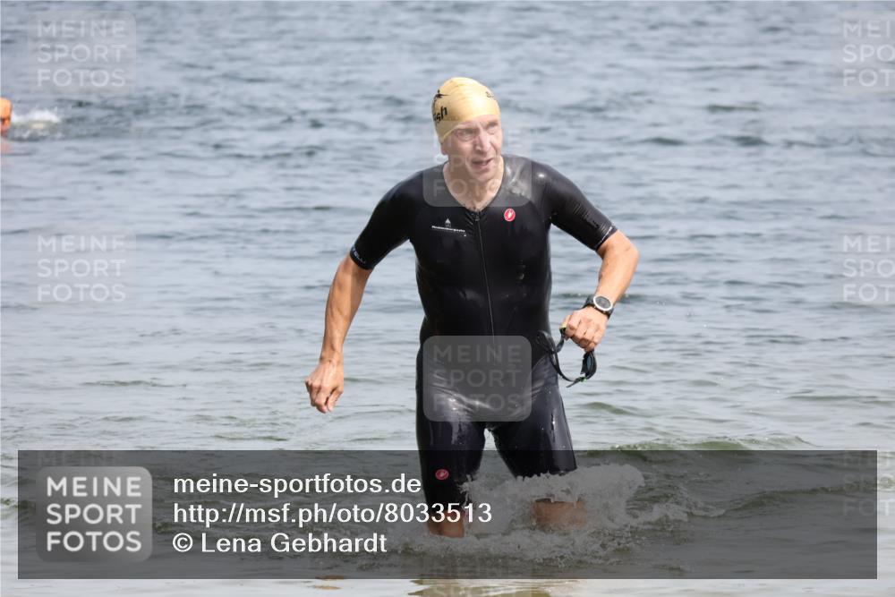 21.06.2025 - 27. Vierlanden-Triathlon Lena Gebhardt http://msf.ph/oto/8033513 15.06.2025 11:18:02 Schwimmen 834 meine-sportfotos.de