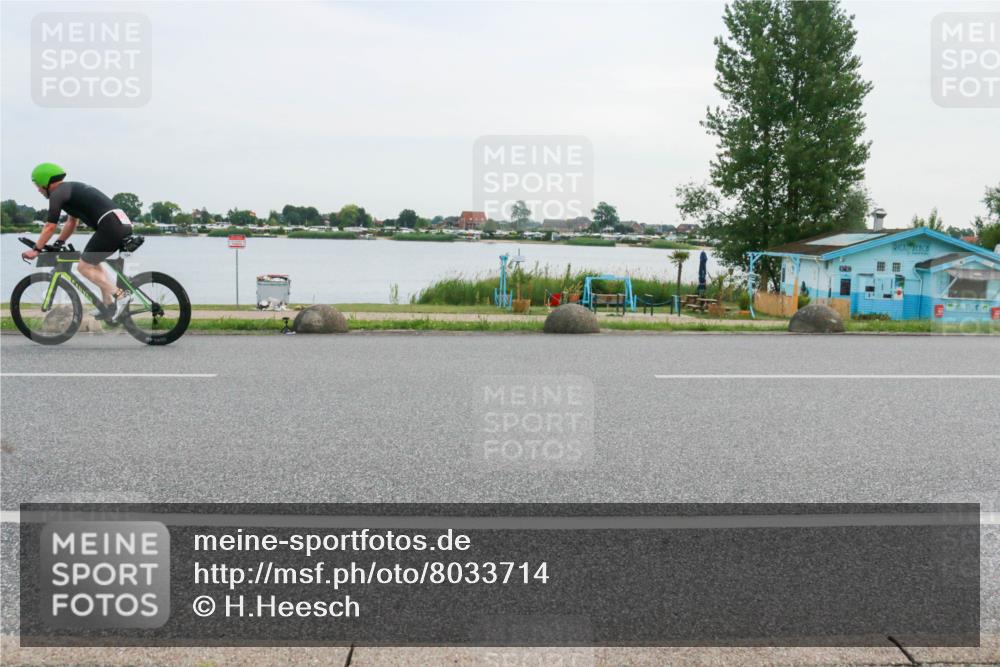 15.06.2025 - 27. Vierlanden-Triathlon H.Heesch http://msf.ph/oto/8033714 15.06.2025 10:41:49 Radfahren 45, 93, 121, 134, 205 meine-sportfotos.de