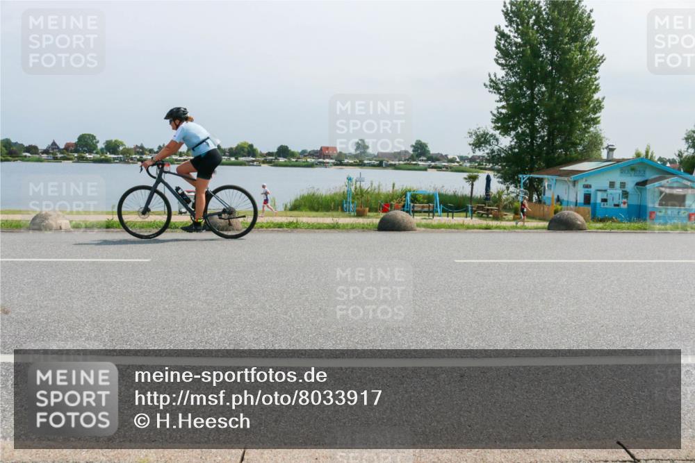 21.06.2025 - 27. Vierlanden-Triathlon H.Heesch http://msf.ph/oto/8033917 15.06.2025 11:41:03 Radfahren 649, 883 meine-sportfotos.de