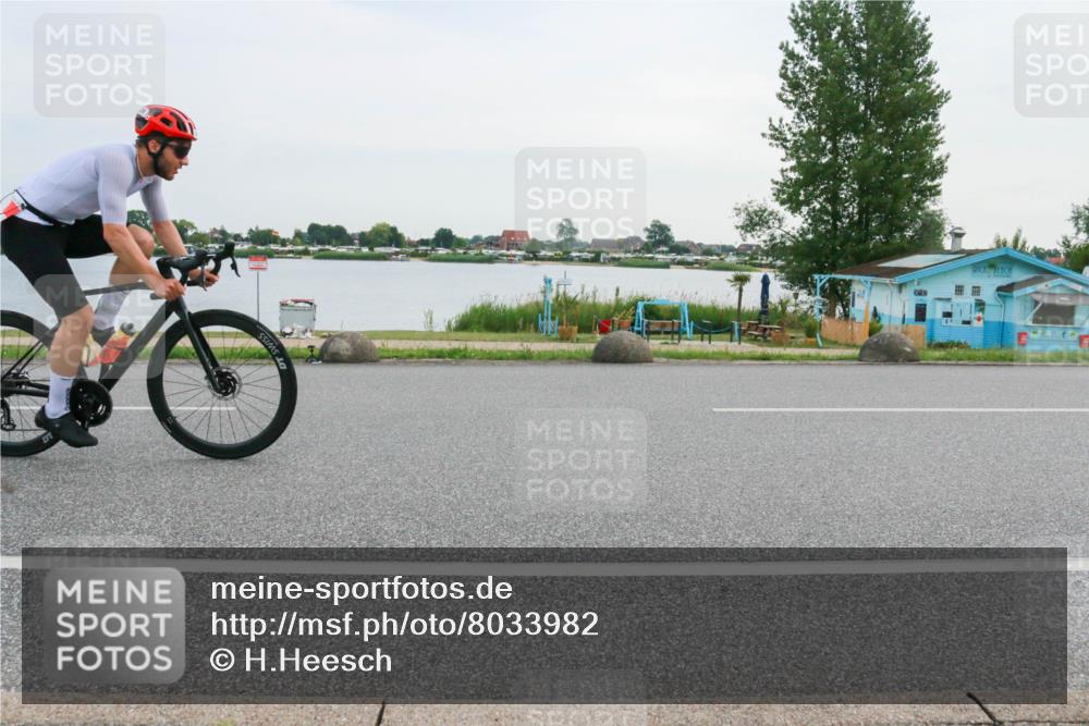 15.06.2025 - 27. Vierlanden-Triathlon H.Heesch http://msf.ph/oto/8033982 15.06.2025 10:42:18 Radfahren 29, 139 meine-sportfotos.de