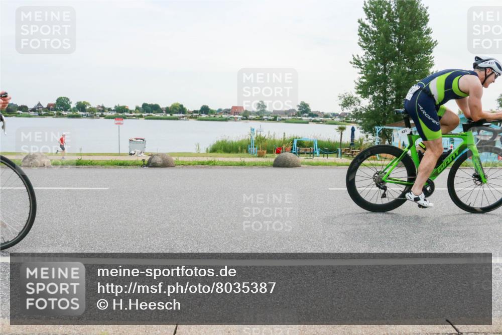 15.06.2025 - 27. Vierlanden-Triathlon H.Heesch http://msf.ph/oto/8035387 15.06.2025 10:44:58 Radfahren 58, 188, 196, 437, 467 meine-sportfotos.de