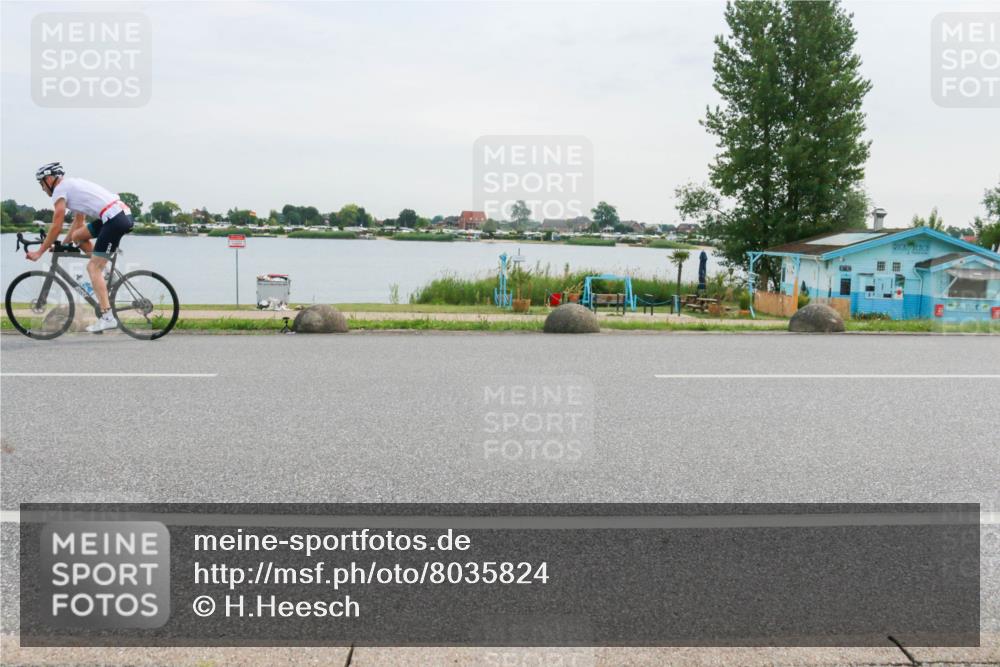 15.06.2025 - 27. Vierlanden-Triathlon H.Heesch http://msf.ph/oto/8035824 15.06.2025 10:46:18 Radfahren 3, 153 meine-sportfotos.de