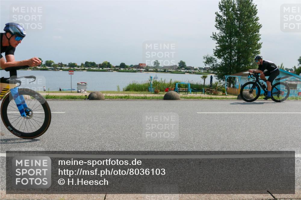 21.06.2025 - 27. Vierlanden-Triathlon H.Heesch http://msf.ph/oto/8036103 15.06.2025 11:45:08 Radfahren 641, 644, 782, 840 meine-sportfotos.de