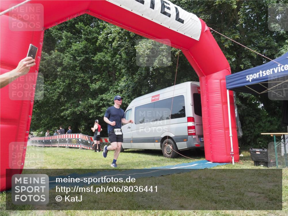 21.06.2025 - 27. Vierlanden-Triathlon KatJ http://msf.ph/oto/8036441 15.06.2025 11:25:22 Schwimmen  meine-sportfotos.de