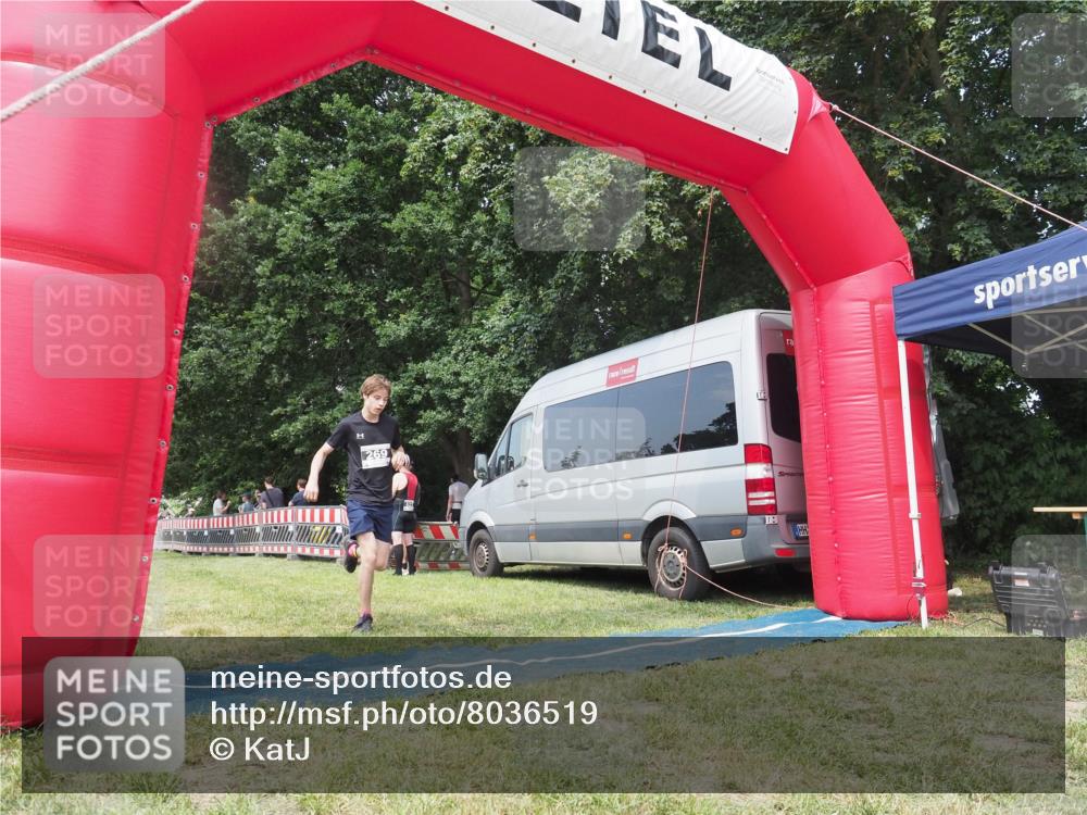21.06.2025 - 27. Vierlanden-Triathlon KatJ http://msf.ph/oto/8036519 15.06.2025 11:25:30 Schwimmen  meine-sportfotos.de