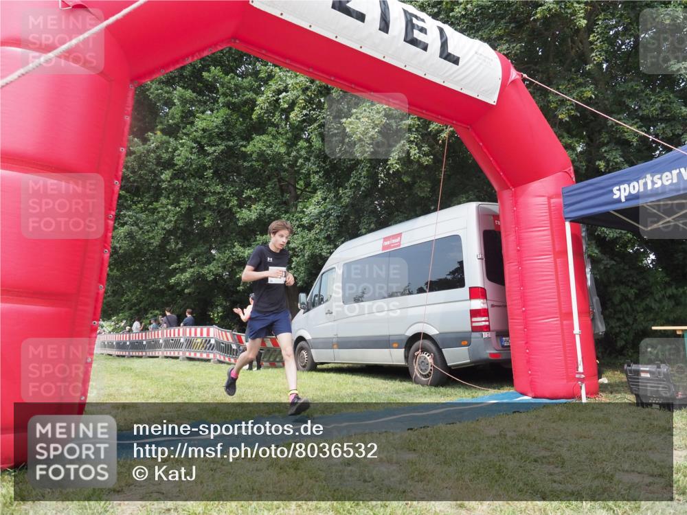 21.06.2025 - 27. Vierlanden-Triathlon KatJ http://msf.ph/oto/8036532 15.06.2025 11:25:30 Schwimmen  meine-sportfotos.de