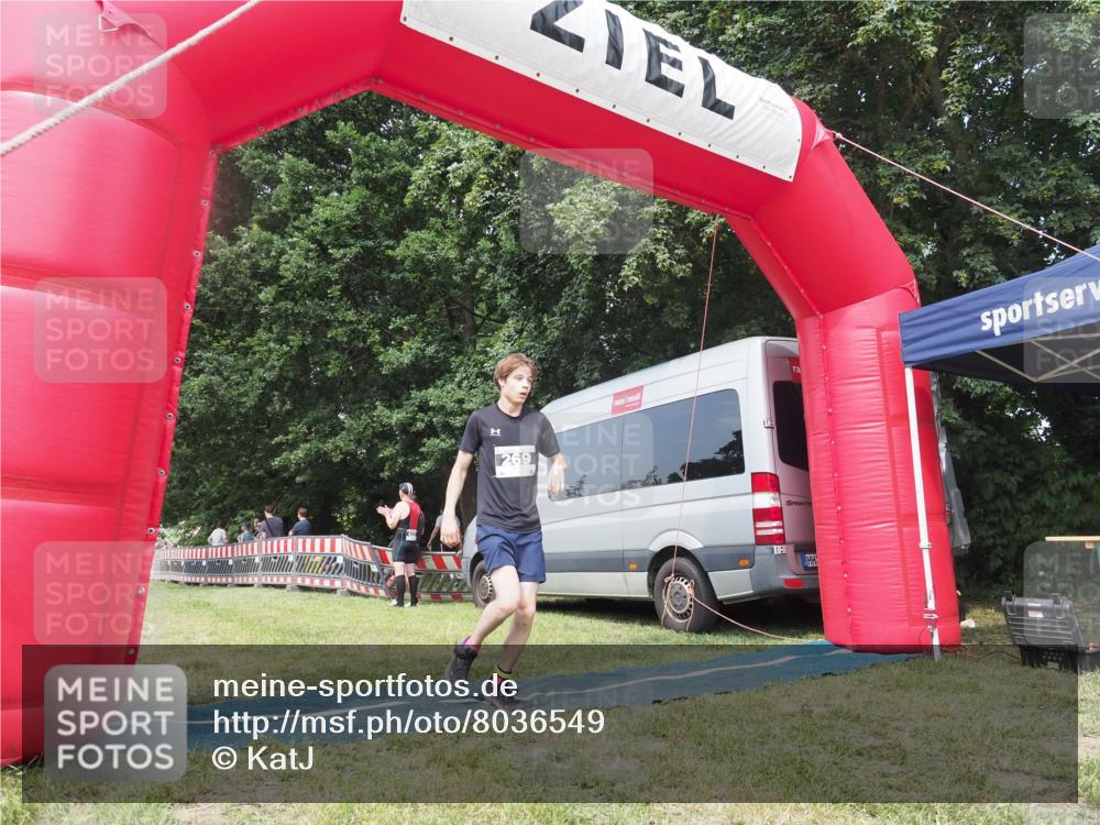 21.06.2025 - 27. Vierlanden-Triathlon KatJ http://msf.ph/oto/8036549 15.06.2025 11:25:30 Schwimmen  meine-sportfotos.de