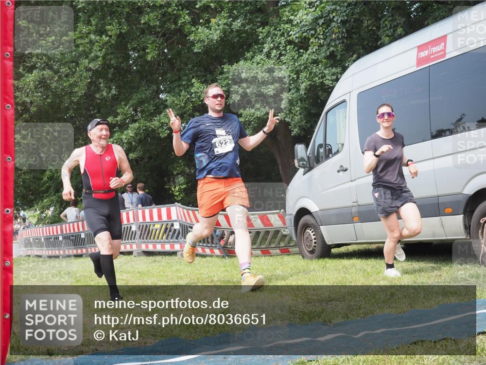 21.06.2025 - 27. Vierlanden-Triathlon KatJ http://msf.ph/oto/8036651 15.06.2025 11:25:50 Schwimmen  meine-sportfotos.de