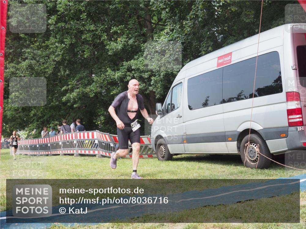21.06.2025 - 27. Vierlanden-Triathlon KatJ http://msf.ph/oto/8036716 15.06.2025 11:26:05 Schwimmen  meine-sportfotos.de