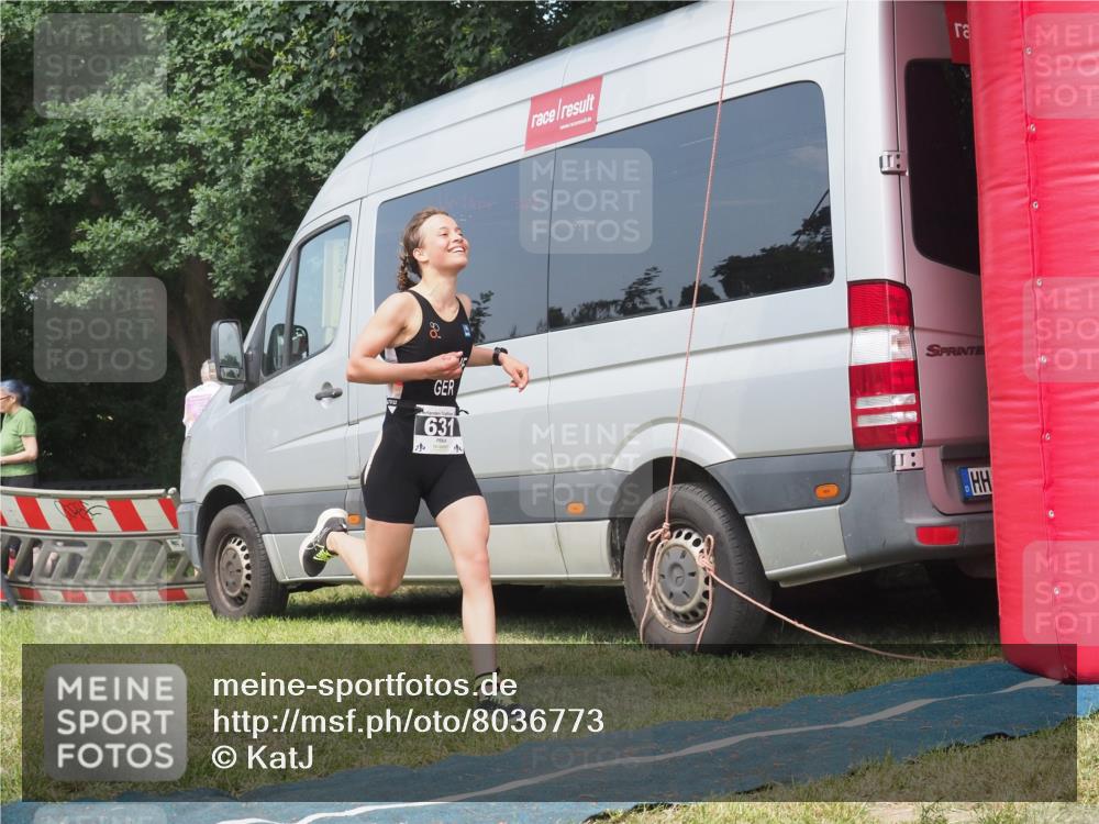 21.06.2025 - 27. Vierlanden-Triathlon KatJ http://msf.ph/oto/8036773 15.06.2025 11:26:08 Schwimmen  meine-sportfotos.de