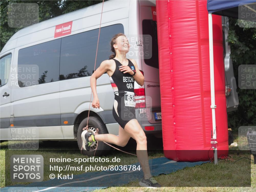 21.06.2025 - 27. Vierlanden-Triathlon KatJ http://msf.ph/oto/8036784 15.06.2025 11:26:08 Schwimmen  meine-sportfotos.de
