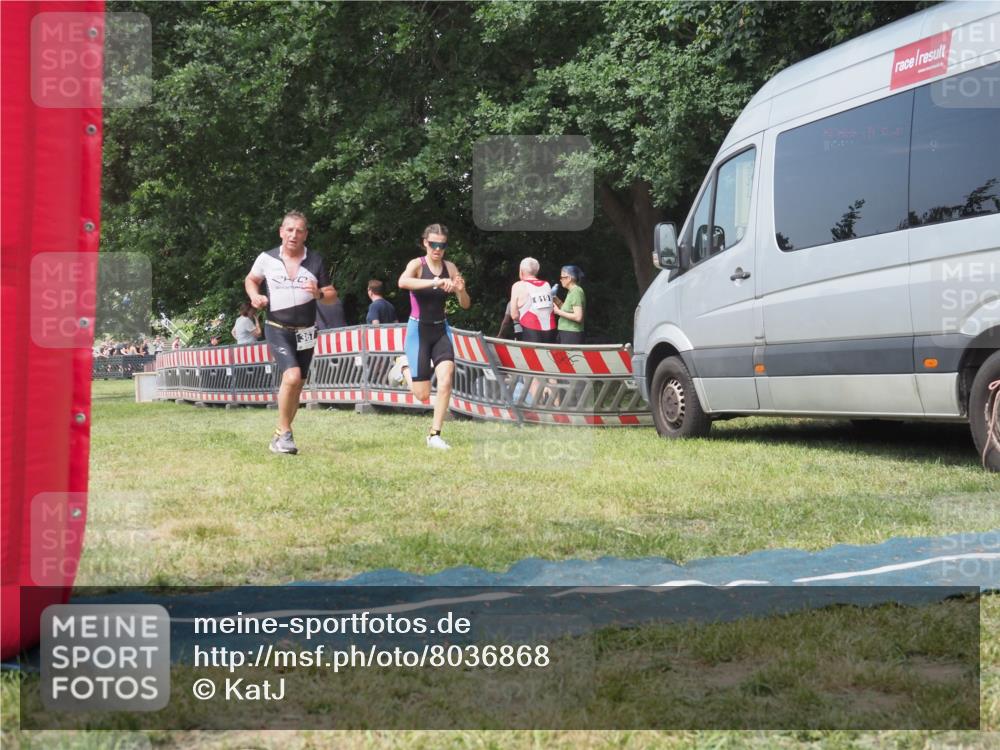 21.06.2025 - 27. Vierlanden-Triathlon KatJ http://msf.ph/oto/8036868 15.06.2025 11:26:29 Schwimmen  meine-sportfotos.de