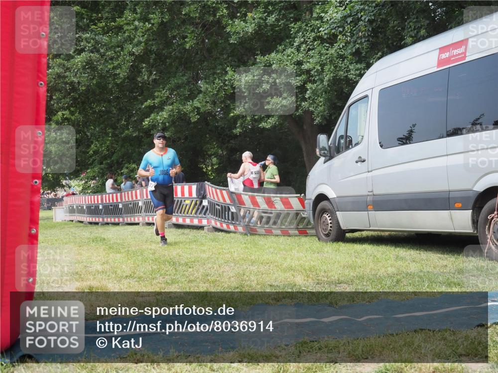 21.06.2025 - 27. Vierlanden-Triathlon KatJ http://msf.ph/oto/8036914 15.06.2025 11:26:35 Schwimmen  meine-sportfotos.de