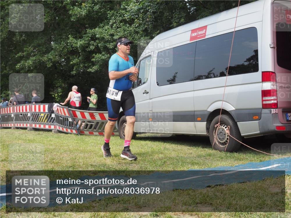 21.06.2025 - 27. Vierlanden-Triathlon KatJ http://msf.ph/oto/8036978 15.06.2025 11:26:37 Schwimmen  meine-sportfotos.de