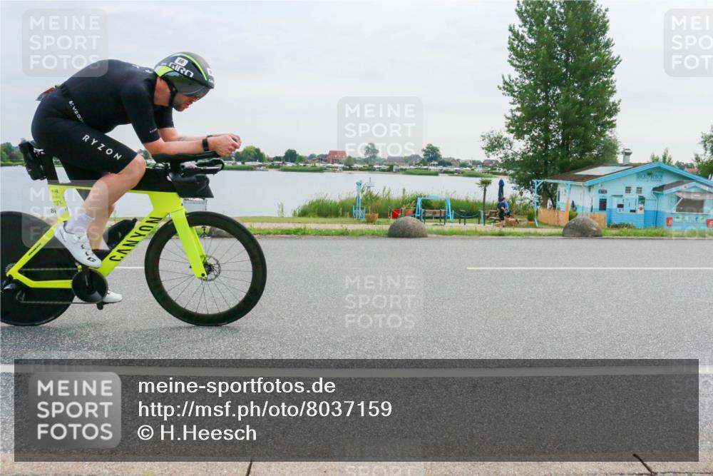 15.06.2025 - 27. Vierlanden-Triathlon H.Heesch http://msf.ph/oto/8037159 15.06.2025 10:50:18 Radfahren 50, 86 meine-sportfotos.de