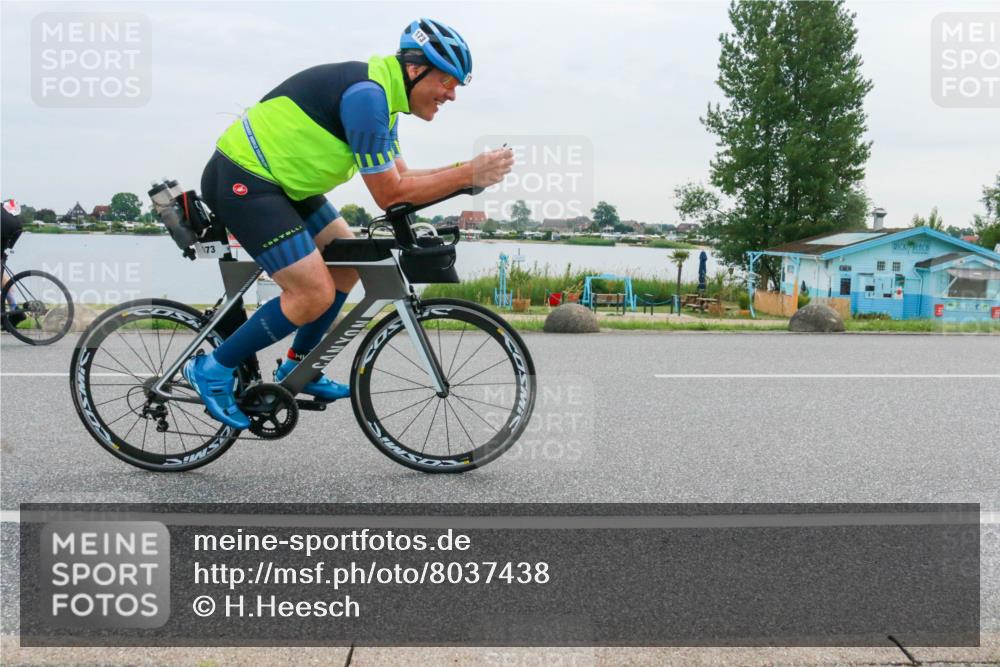 15.06.2025 - 27. Vierlanden-Triathlon H.Heesch http://msf.ph/oto/8037438 15.06.2025 10:52:11 Radfahren 84, 144, 173, 252, 513 meine-sportfotos.de