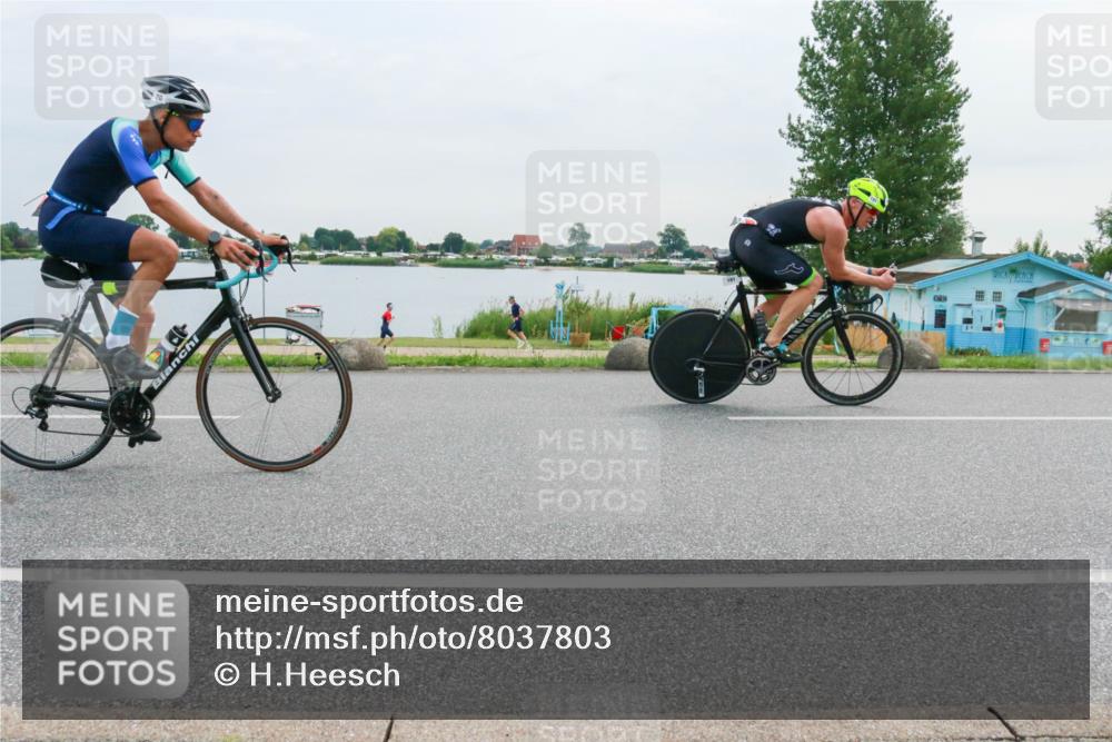 15.06.2025 - 27. Vierlanden-Triathlon H.Heesch http://msf.ph/oto/8037803 15.06.2025 10:53:40 Radfahren 70, 113, 181, 201, 290 meine-sportfotos.de