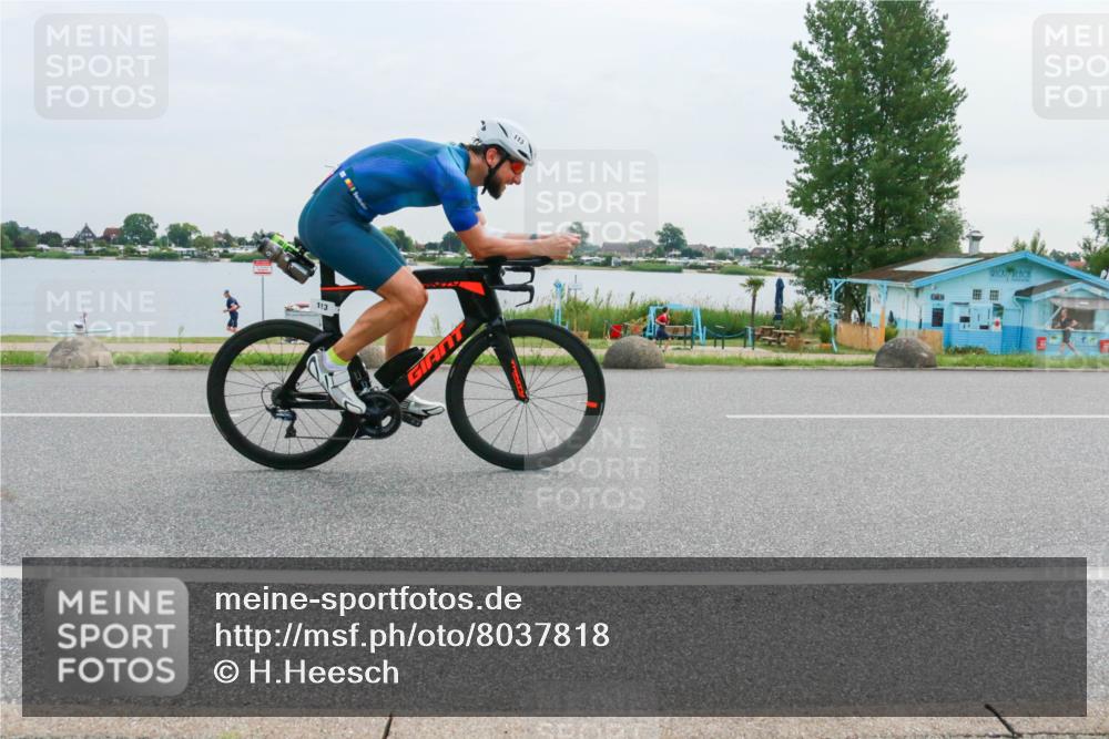 15.06.2025 - 27. Vierlanden-Triathlon H.Heesch http://msf.ph/oto/8037818 15.06.2025 10:53:43 Radfahren 70, 113, 181, 290 meine-sportfotos.de