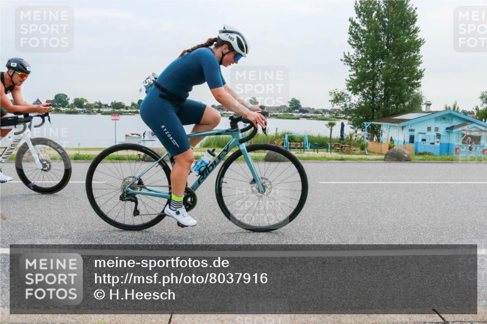 15.06.2025 - 27. Vierlanden-Triathlon H.Heesch http://msf.ph/oto/8037916 15.06.2025 10:54:09 Radfahren 69, 85, 362, 509, 565, 585, 622, 631 meine-sportfotos.de